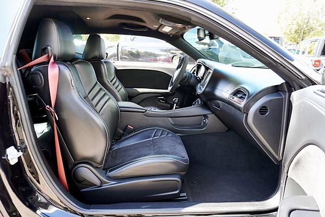 Used 2023 Dodge Challenger SRT Hellcat w/ Plus Package RWD image 15