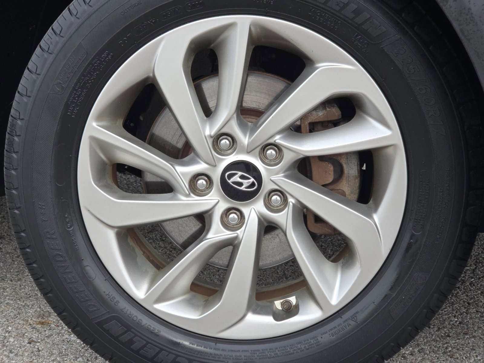 Used 2017 Hyundai Tucson SE image 8