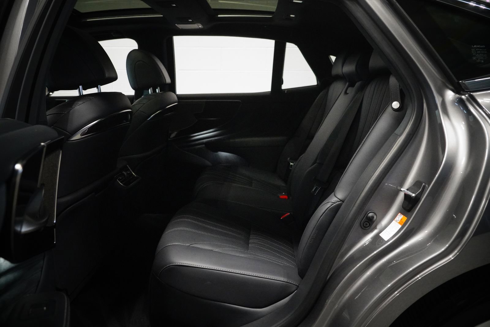 Used 2023 Lexus LS 500 LS 500 w/ Luxury Package image 14