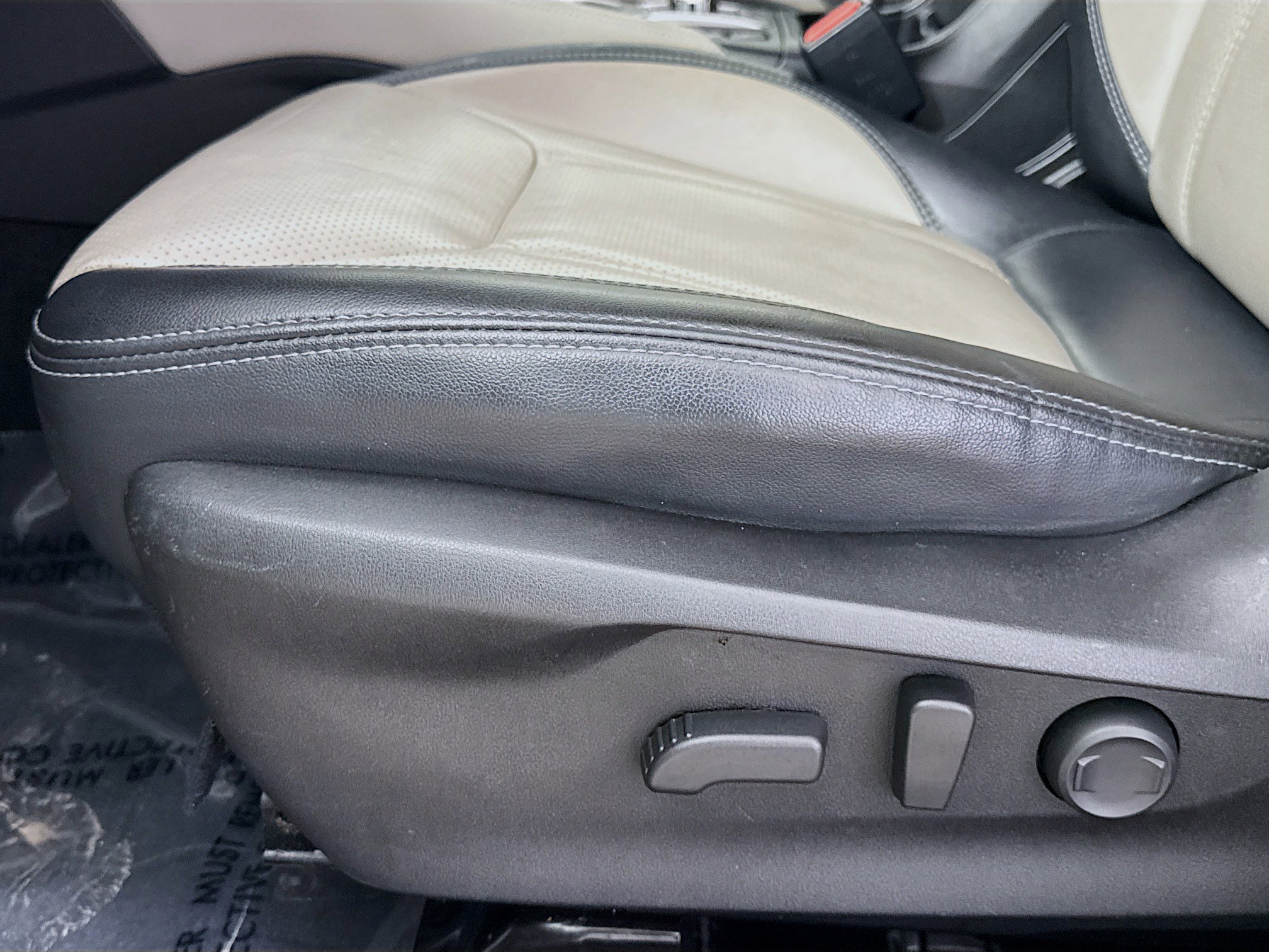 Used 2023 Subaru Forester Limited AWD/4WD image 20