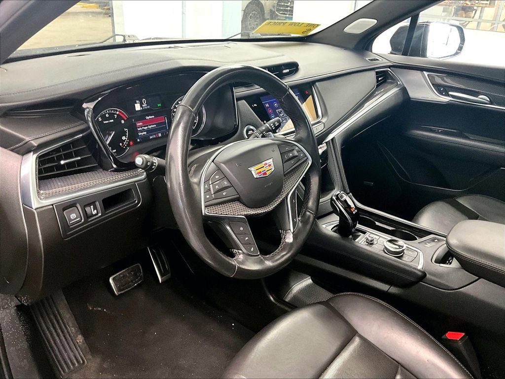 Used 2023 Cadillac XT5 Sportv image 8