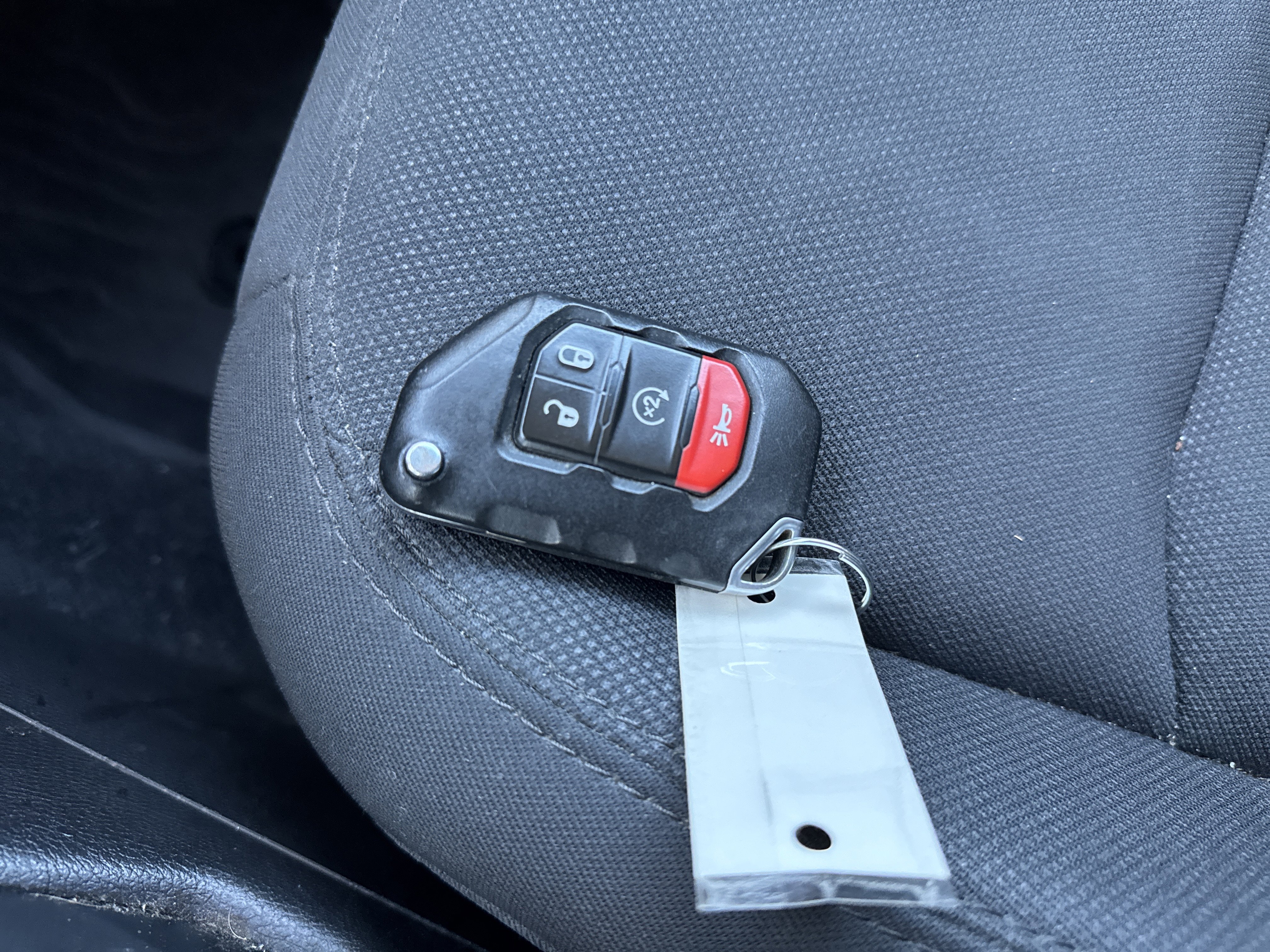 Used 2021 Jeep Gladiator Sport image 28