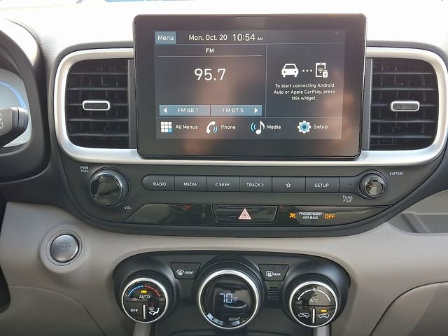 New 2026 Hyundai Venue SEL image 9