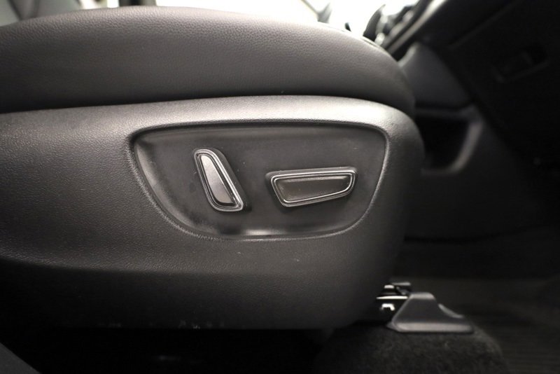 Certified 2024 Toyota Grand Highlander XLE image 31