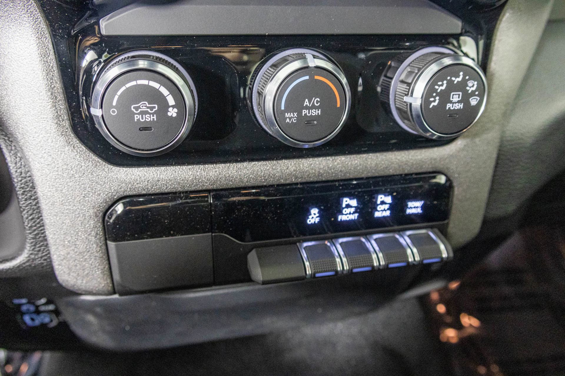 New 2026 RAM 1500 Classic Warlock image 23