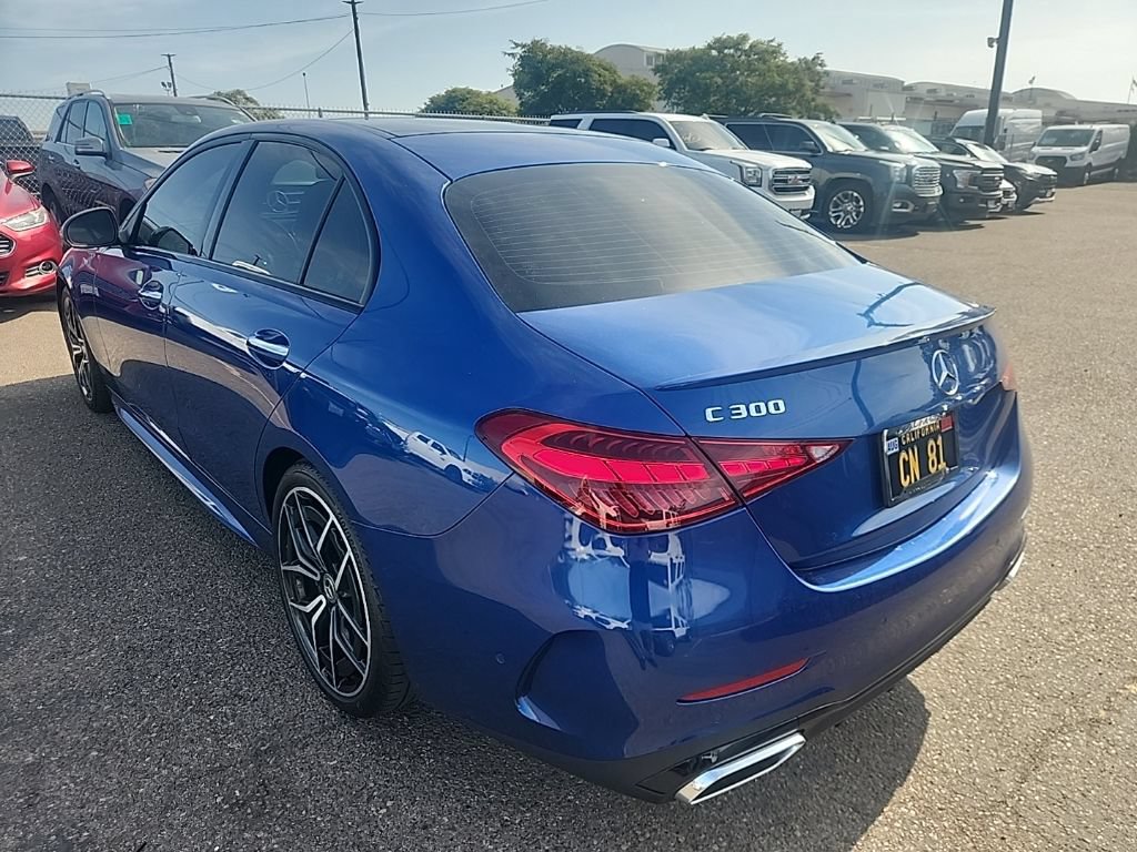 Used 2022 Mercedes-Benz C 300 Sedan image 11