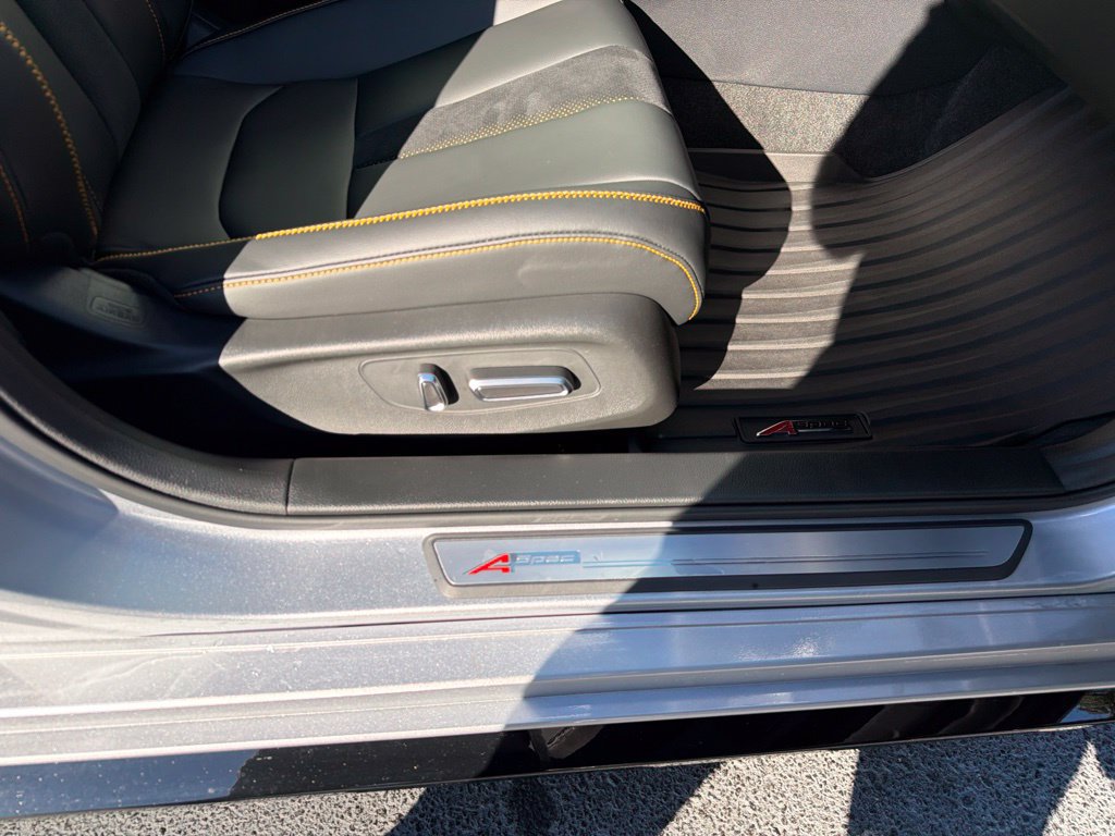 Used 2026 Acura Integra A-Spec w/ Technology Package FWD image 27