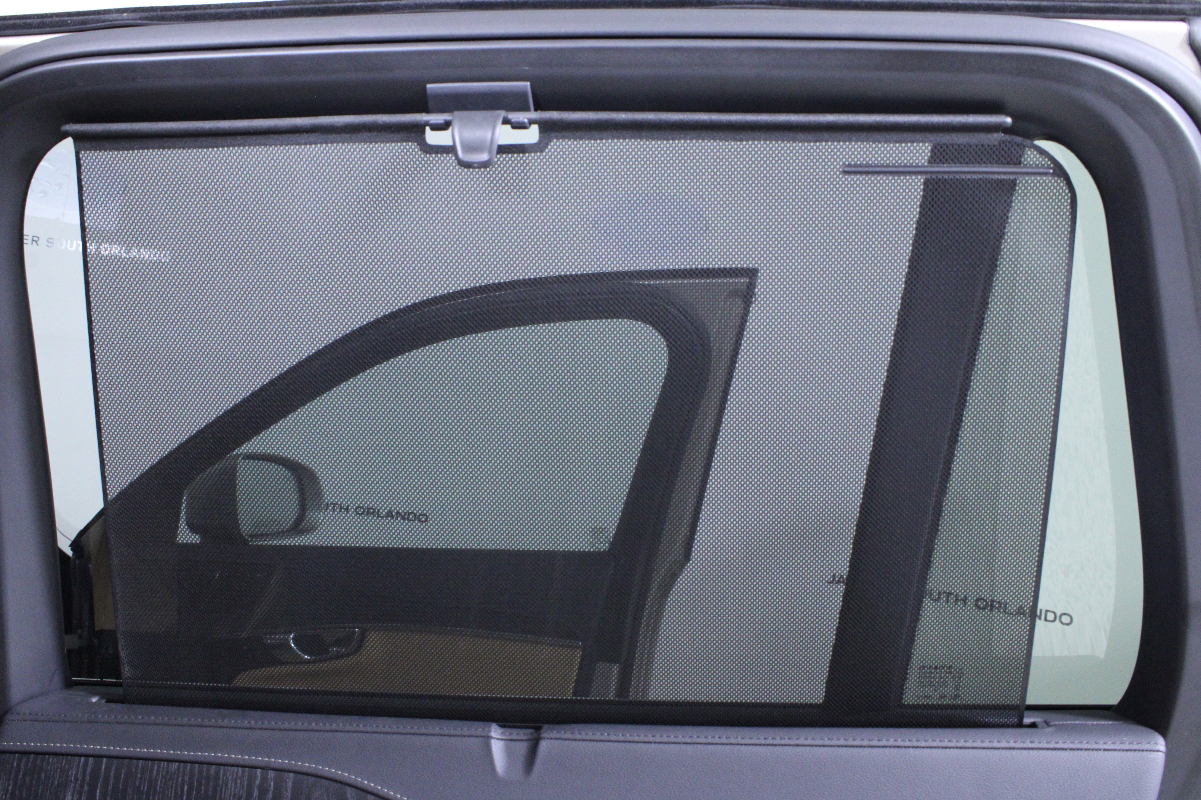 Used 2025 Volvo XC90 B6 Ultra w/ Protection Package Premier image 17