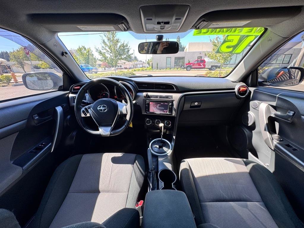 Used 2015 Scion tC FWD image 13