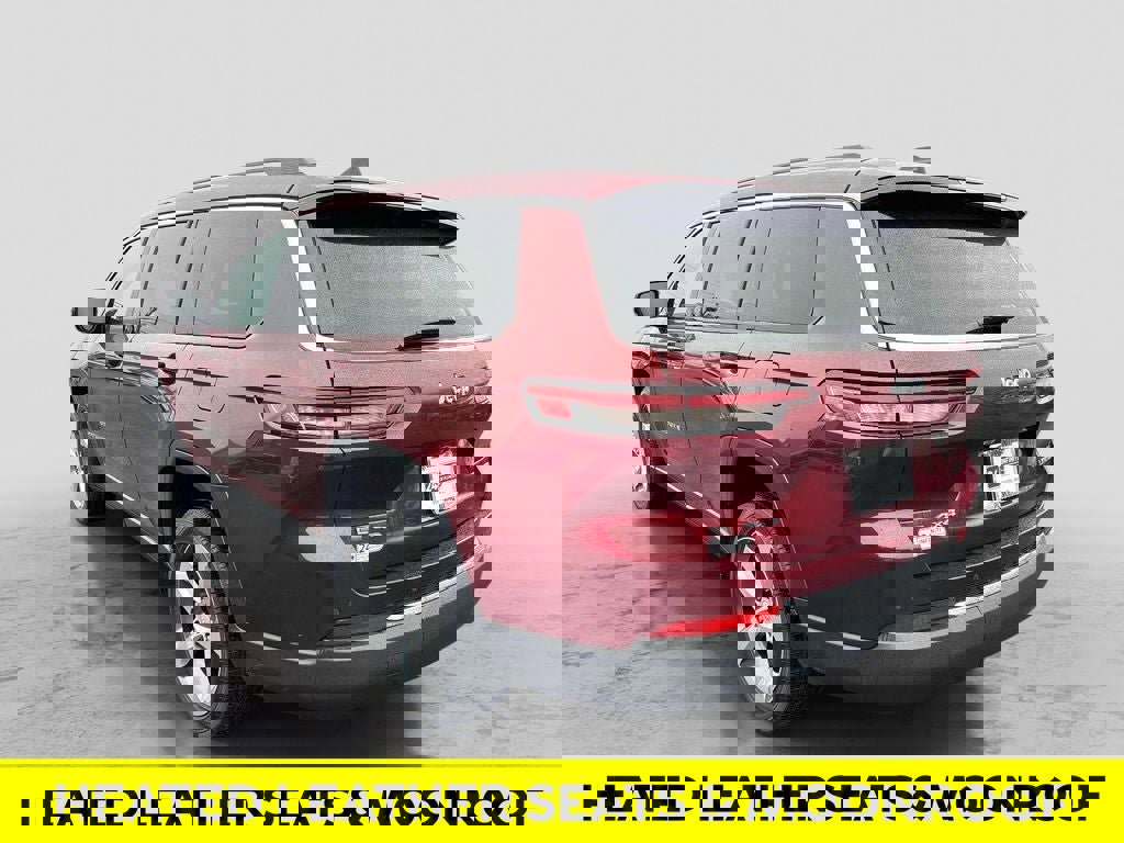 Used 2022 Jeep Grand Cherokee L Limited AWD/4WD image 2