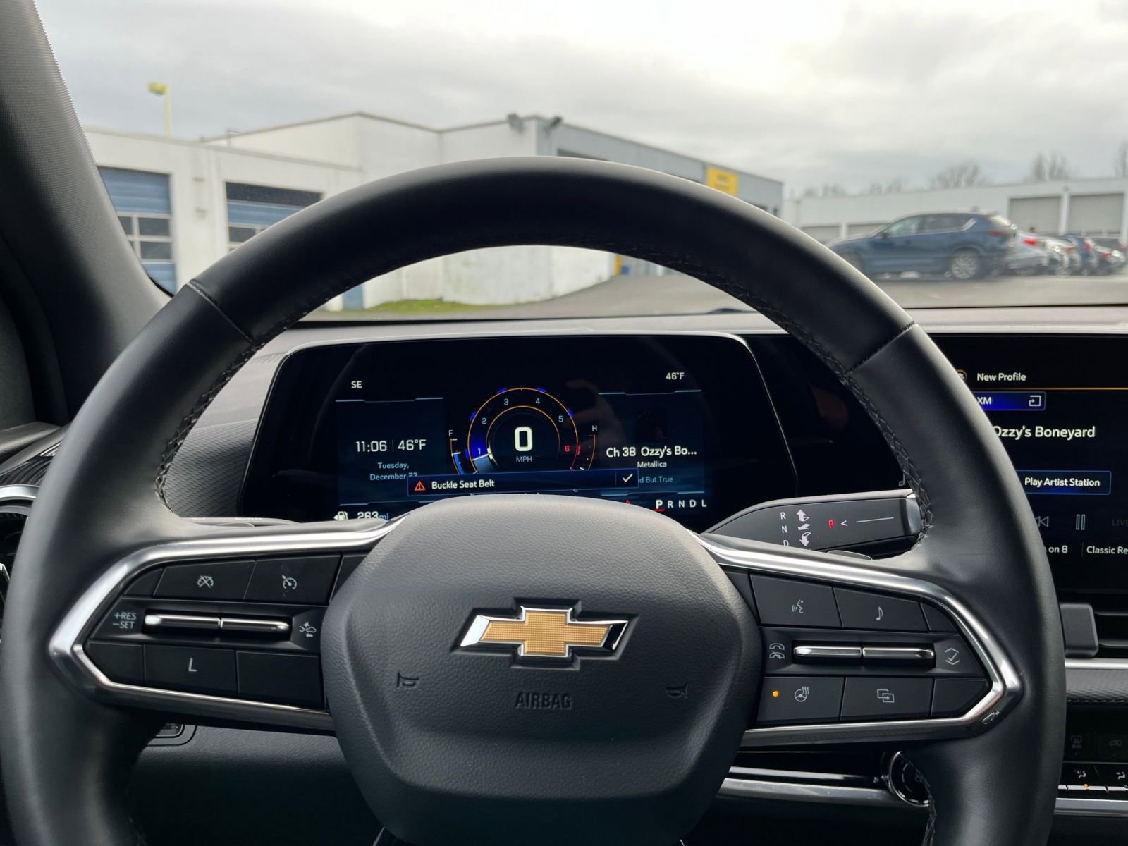 Used 2025 Chevrolet Equinox LT image 28