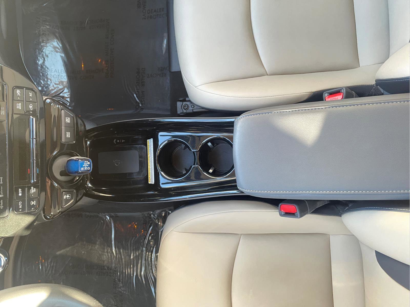 Used 2017 Toyota Prius Four w/ Protection Package image 28