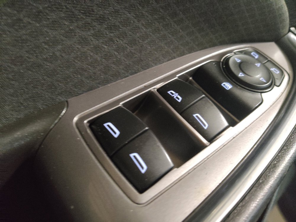 Used 2020 Chevrolet Malibu LT FWD image 27
