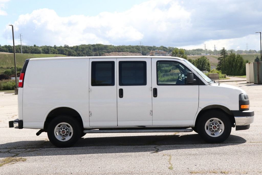 Used 2024 GMC Savana 2500 w/ Driver Convenience Package image 8