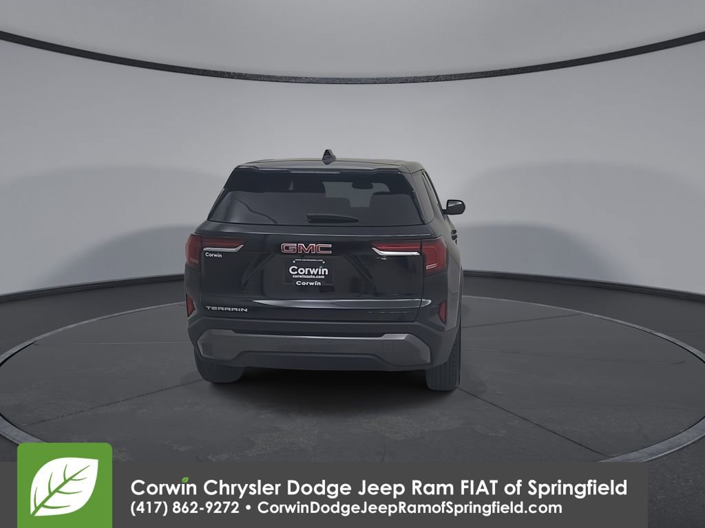 Used 2026 GMC Terrain Elevation image 13