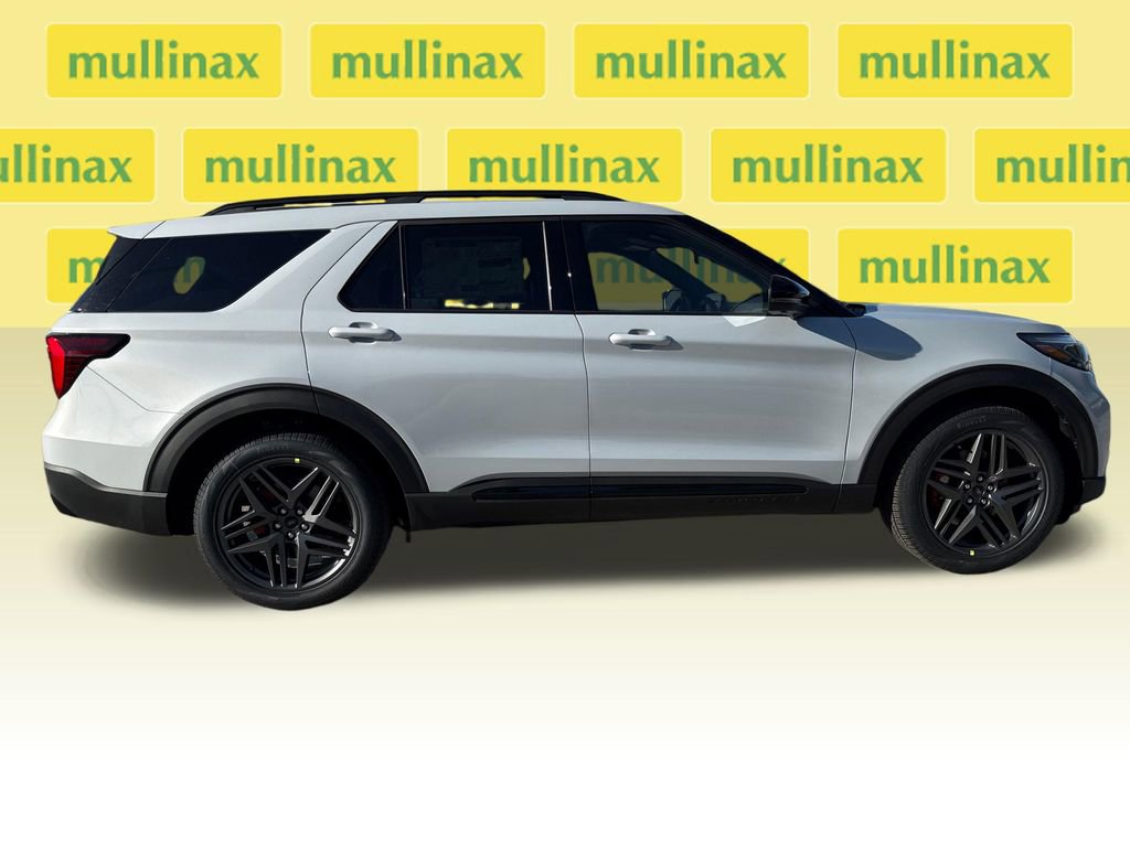 New 2026 Ford Explorer ST RWD image 17
