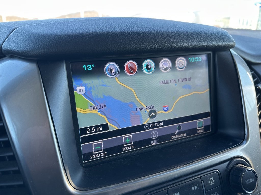 Used 2019 Chevrolet Suburban Premier image 3