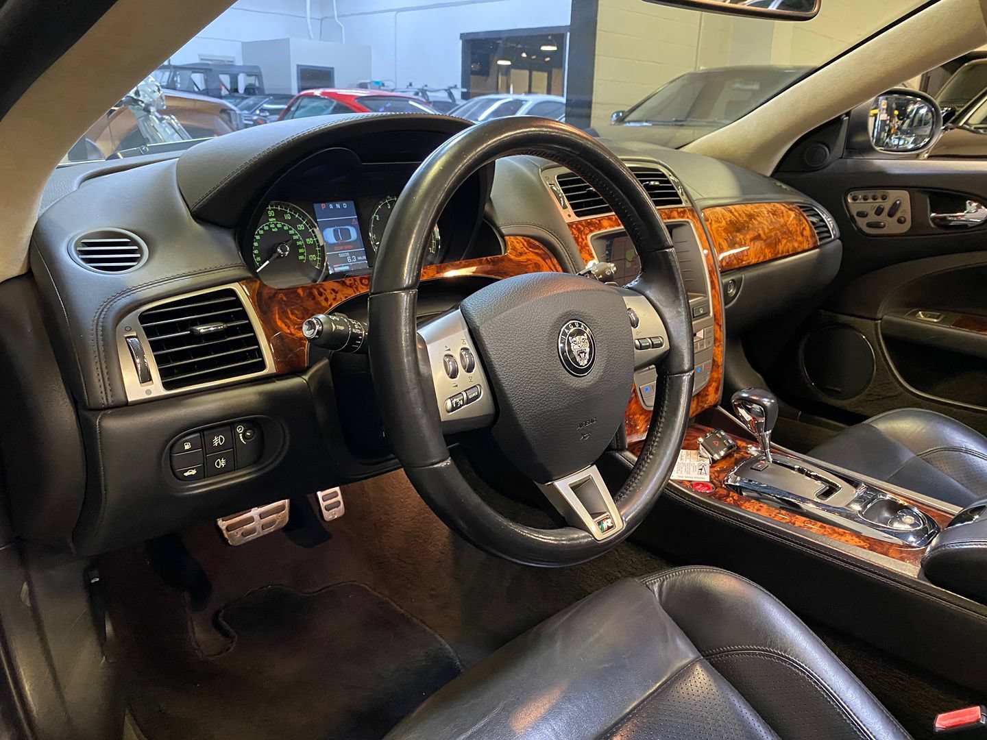 Used 2008 Jaguar XKR R RWD image 11