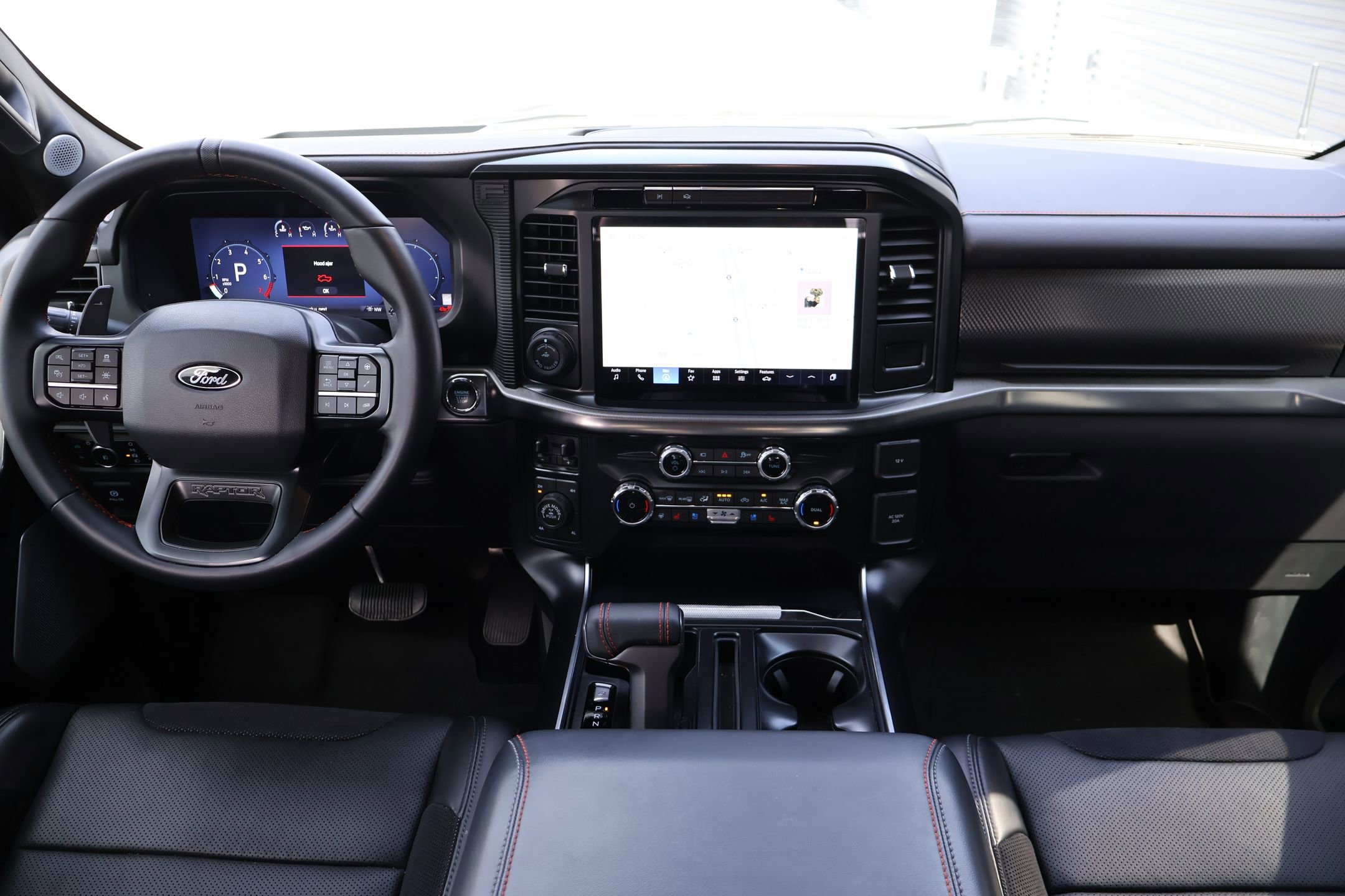 Used 2025 Ford F150 Raptor image 23