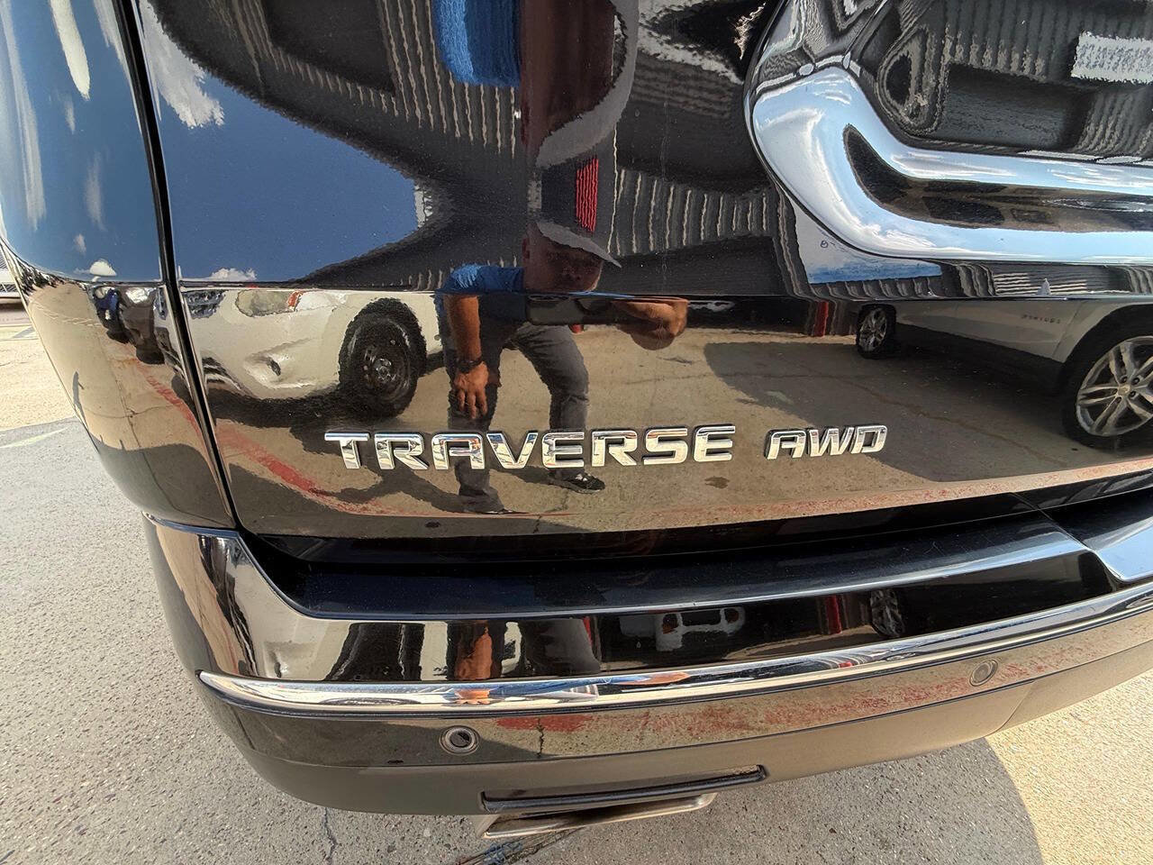 Used 2018 Chevrolet Traverse High Country image 18