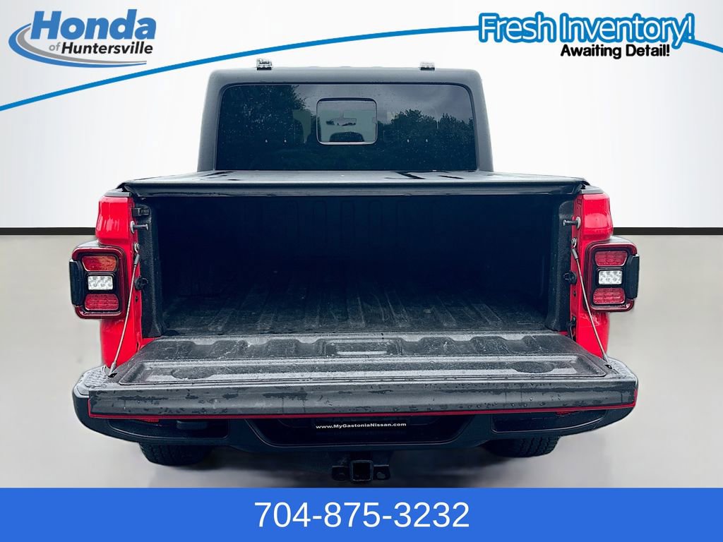 Used 2020 Jeep Gladiator Overland AWD/4WD image 29