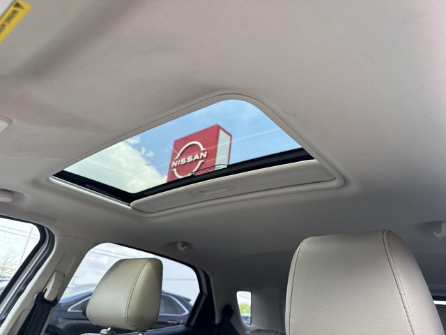 Used 2019 Ford EcoSport Titanium FWD image 23