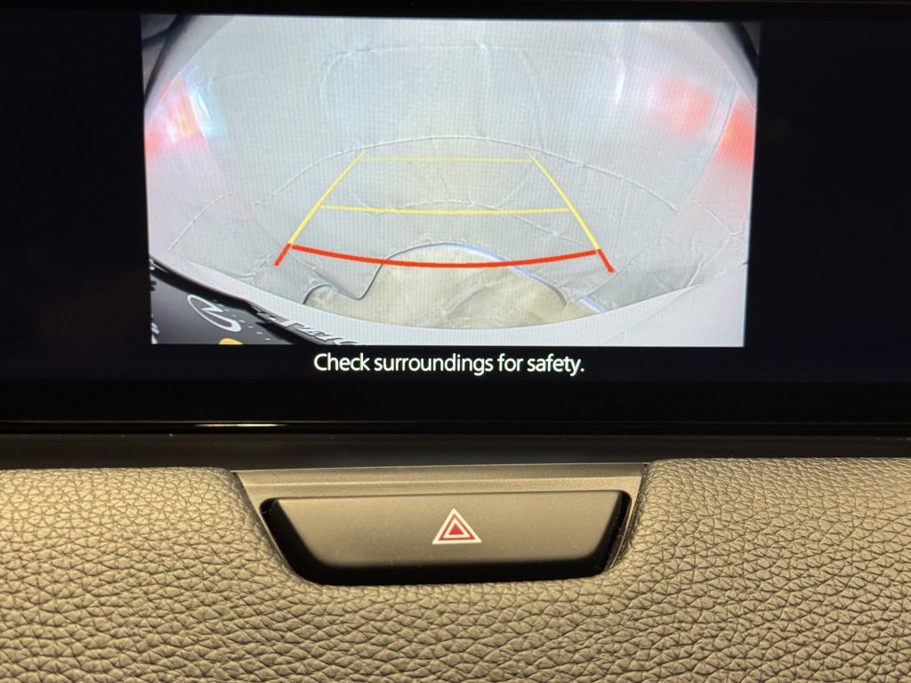 Used 2024 MAZDA CX-90 3.3 Turbo w/ Preferred Plus image 11