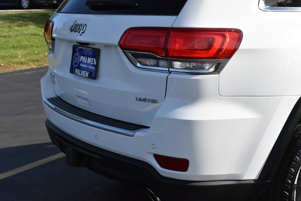 Used 2017 Jeep Grand Cherokee Limited w/ Trailer Tow Group IV AWD/4WD image 7