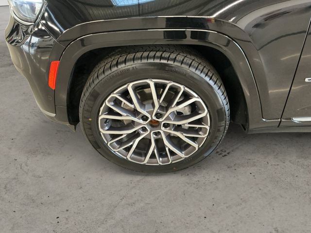 Used 2021 Jeep Grand Cherokee L Summit AWD/4WD image 9