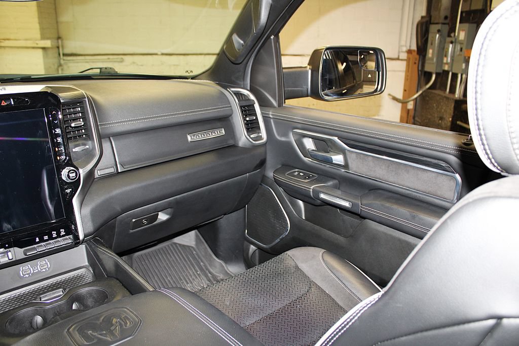Used 2023 RAM 1500 Laramie AWD/4WD image 35
