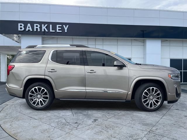 Certified 2022 GMC Acadia Denali w/ Denali Ultimate Package AWD/4WD image 2