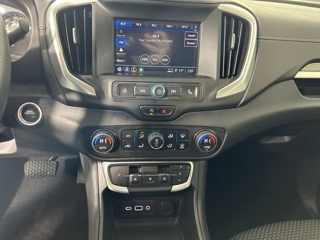 Used 2023 GMC Terrain SLE w/ Driver Convenience Package image 22