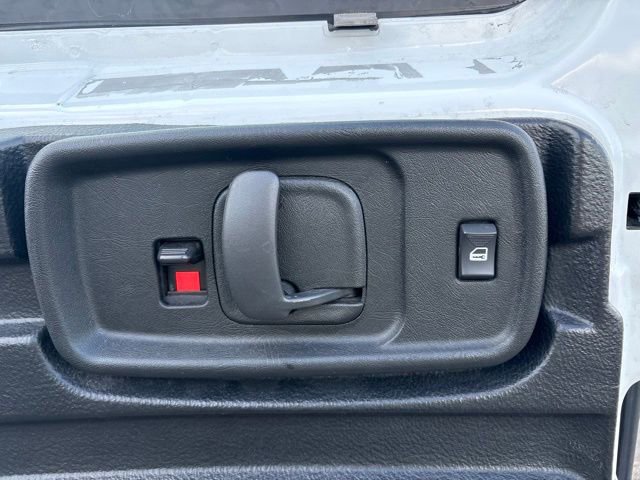 Used 2024 GMC Savana 2500 w/ Driver Convenience Package image 7