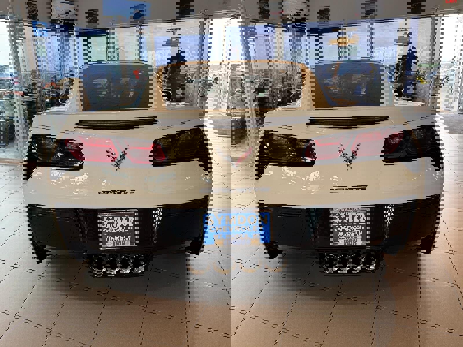 Used 2014 Chevrolet Corvette Stingray Coupe w/ 2LT Preferred Equipment Group RWD image 3