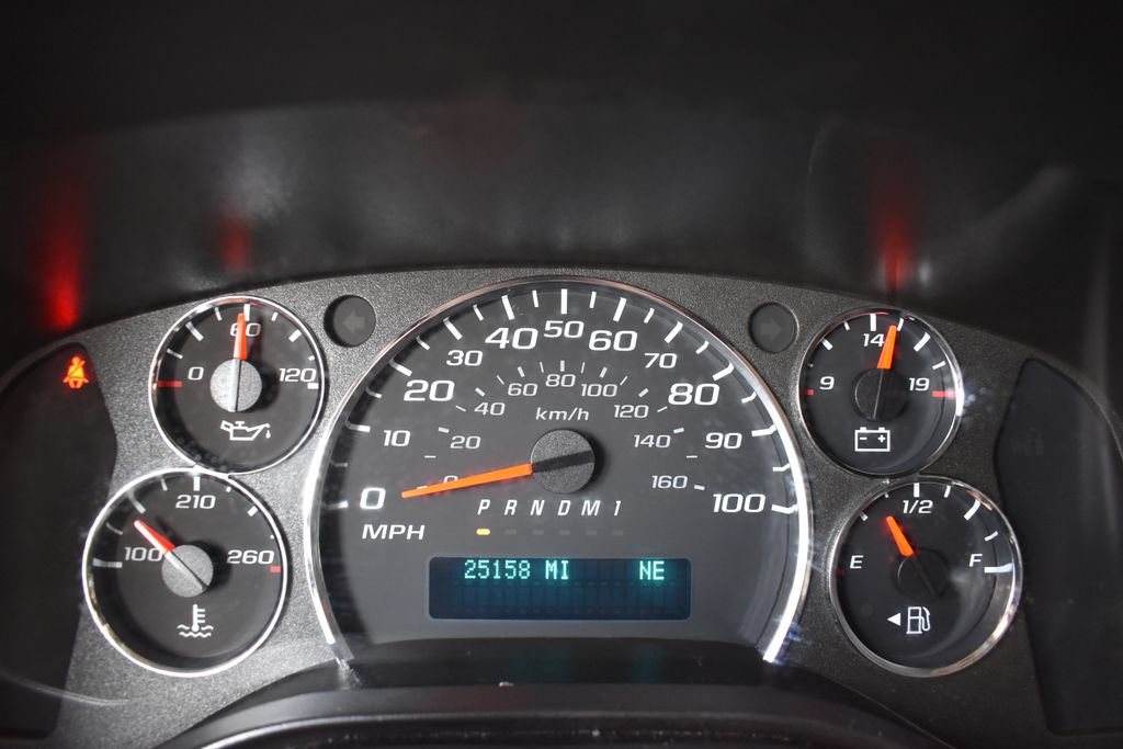 Used 2024 Chevrolet Express 3500 LS RWD image 14