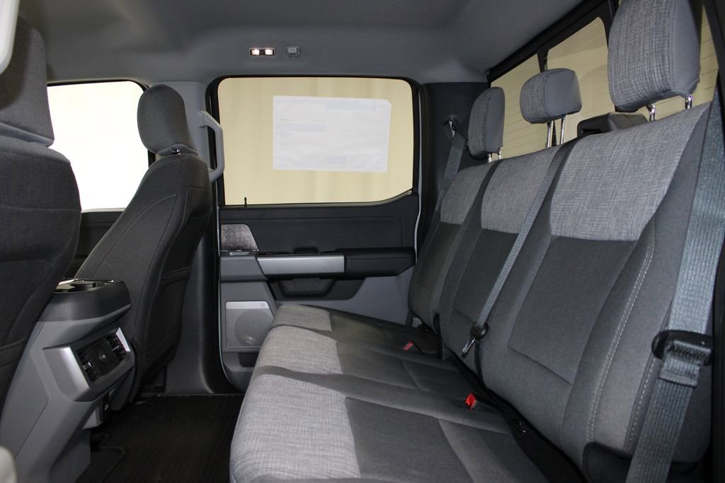 New 2026 Ford F250 XLT w/ XLT Premium Package image 21