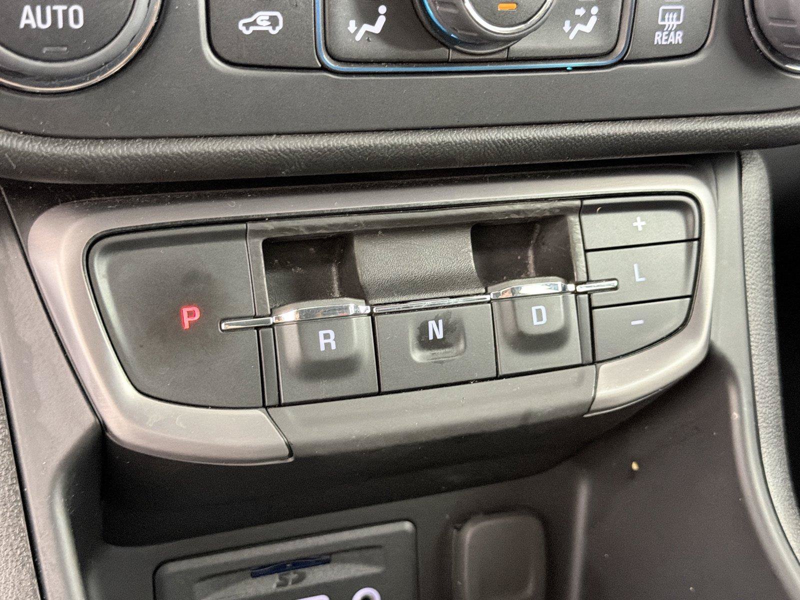 Certified 2024 GMC Terrain AT4 AWD/4WD image 31