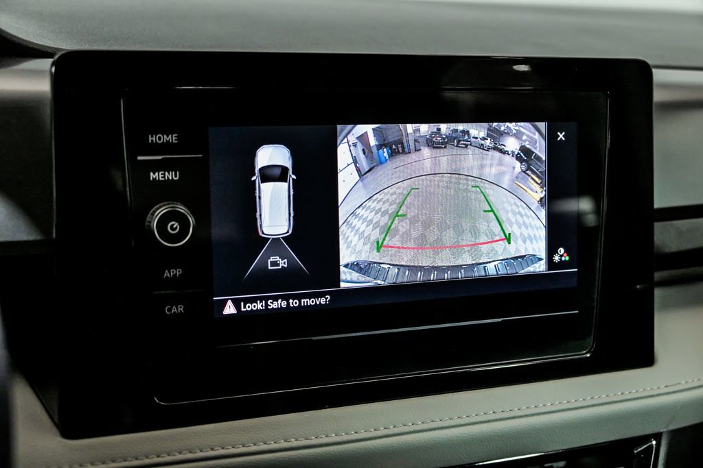 Used 2025 Volkswagen Taos S image 19