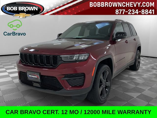 Used 2024 Jeep Grand Cherokee Altitude AWD/4WD image 1