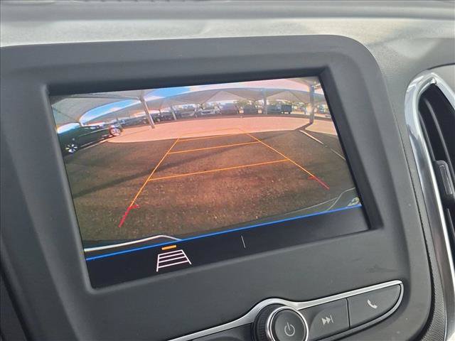 Used 2021 Chevrolet Equinox LS AWD/4WD image 13
