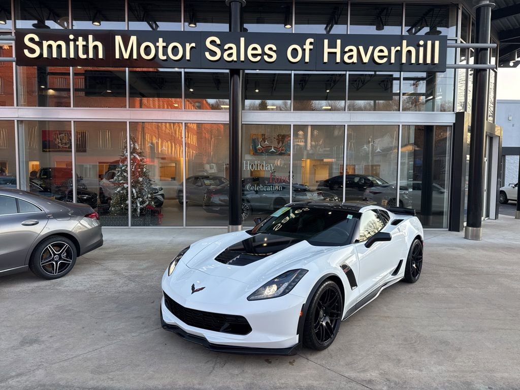 Used 2015 Chevrolet Corvette Z06 w/ 3LZ Preferred Equipment Group