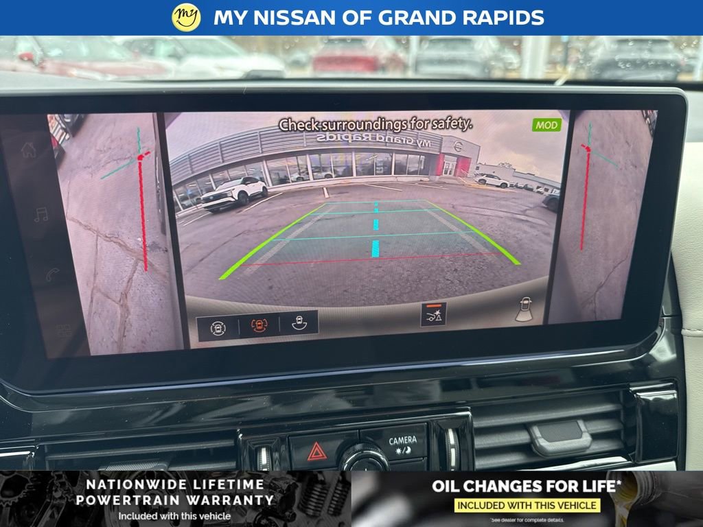 New 2026 Nissan Pathfinder SL image 35