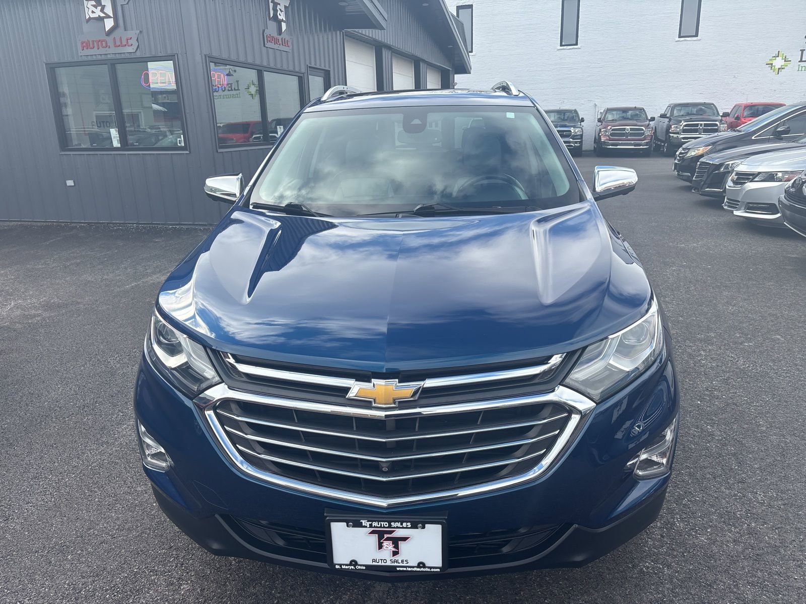 Used 2019 Chevrolet Equinox Premier FWD image 9