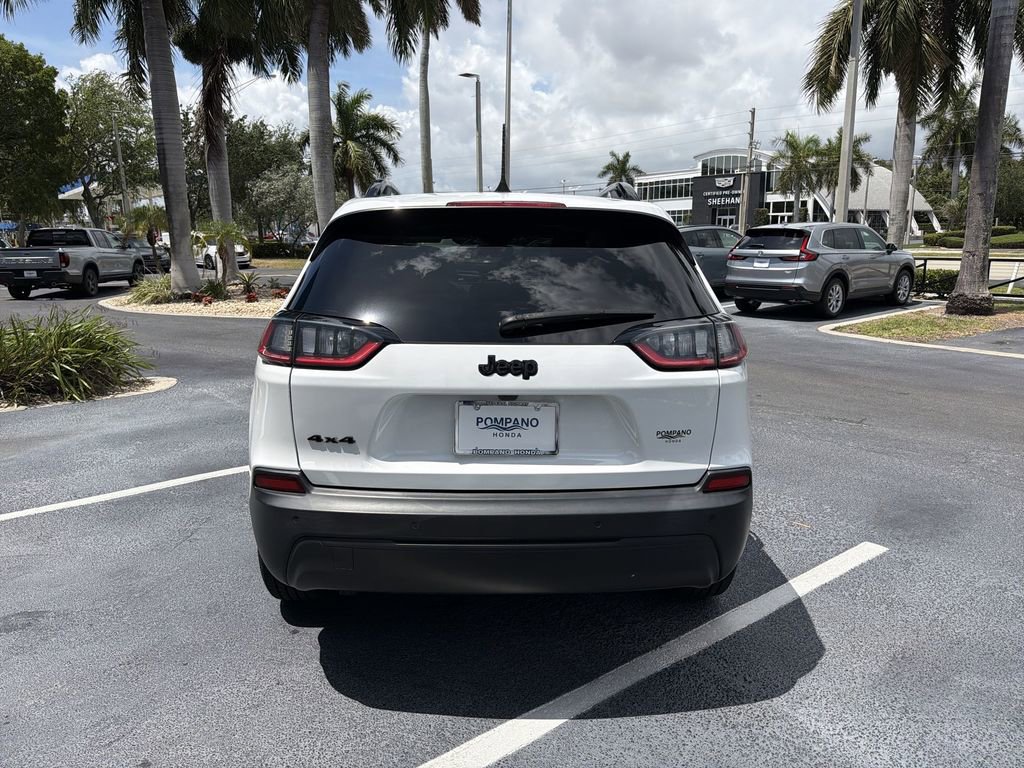 Used 2023 Jeep Cherokee Altitude Lux w/ Lux Elite Package AWD/4WD image 7