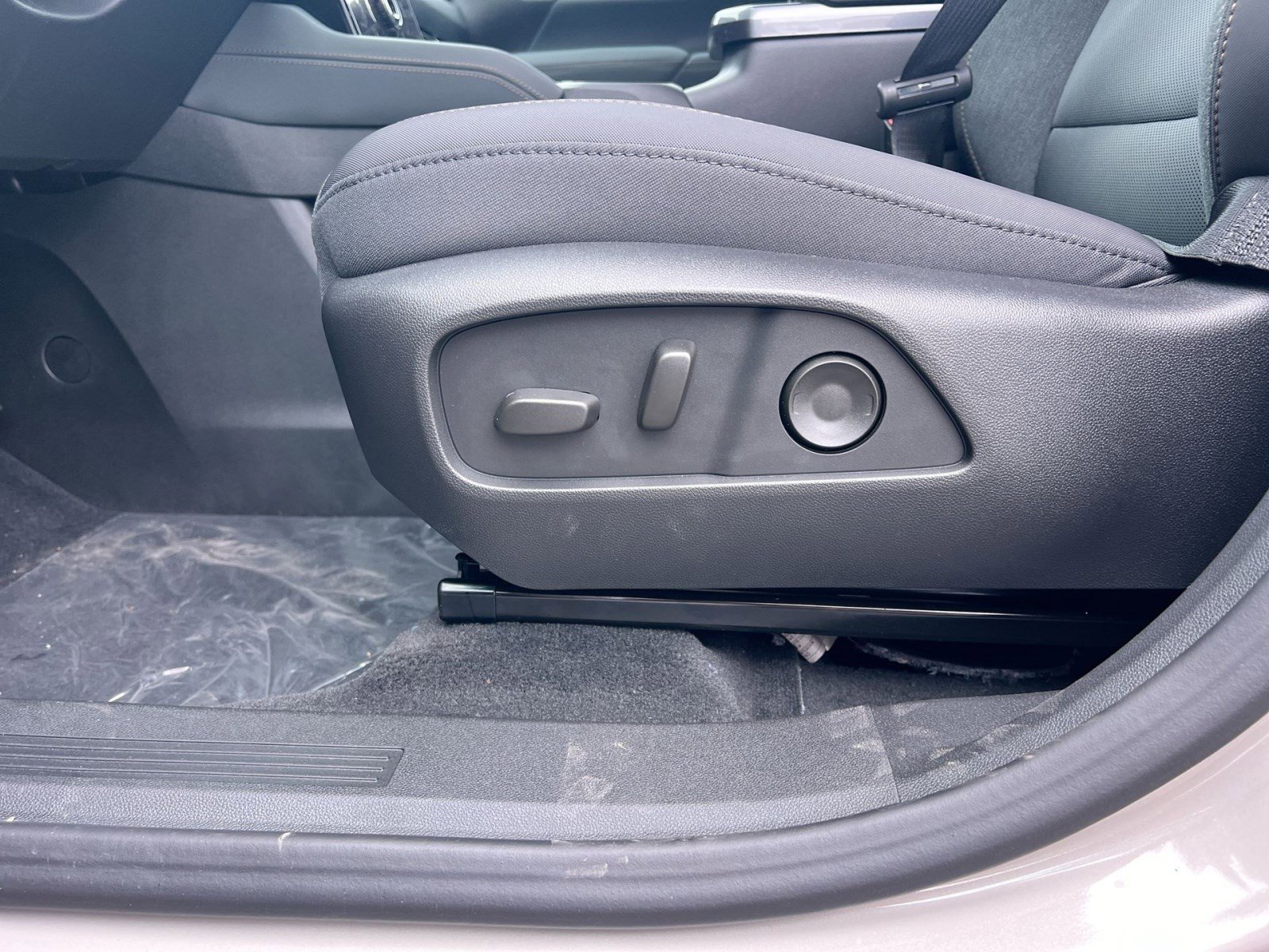 New 2026 GMC Terrain AT4 image 14