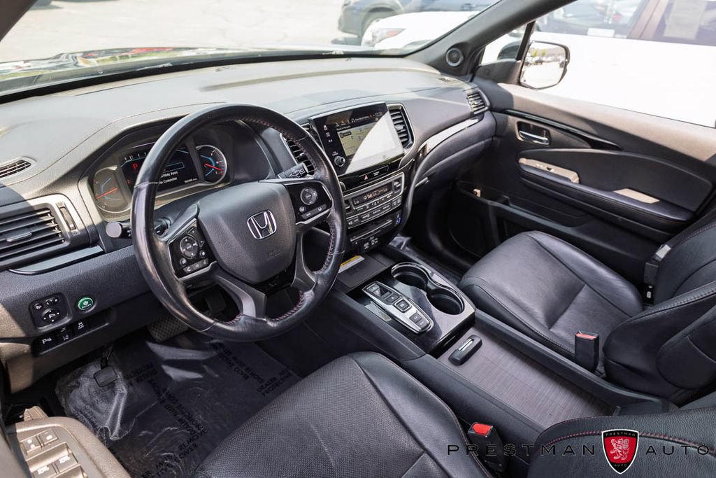 Used 2022 Honda Pilot Black Edition image 23