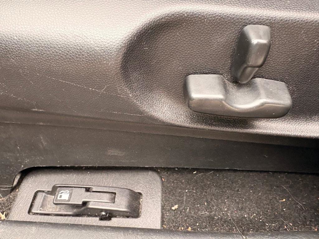 Used 2011 MAZDA CX-9 Touring image 10