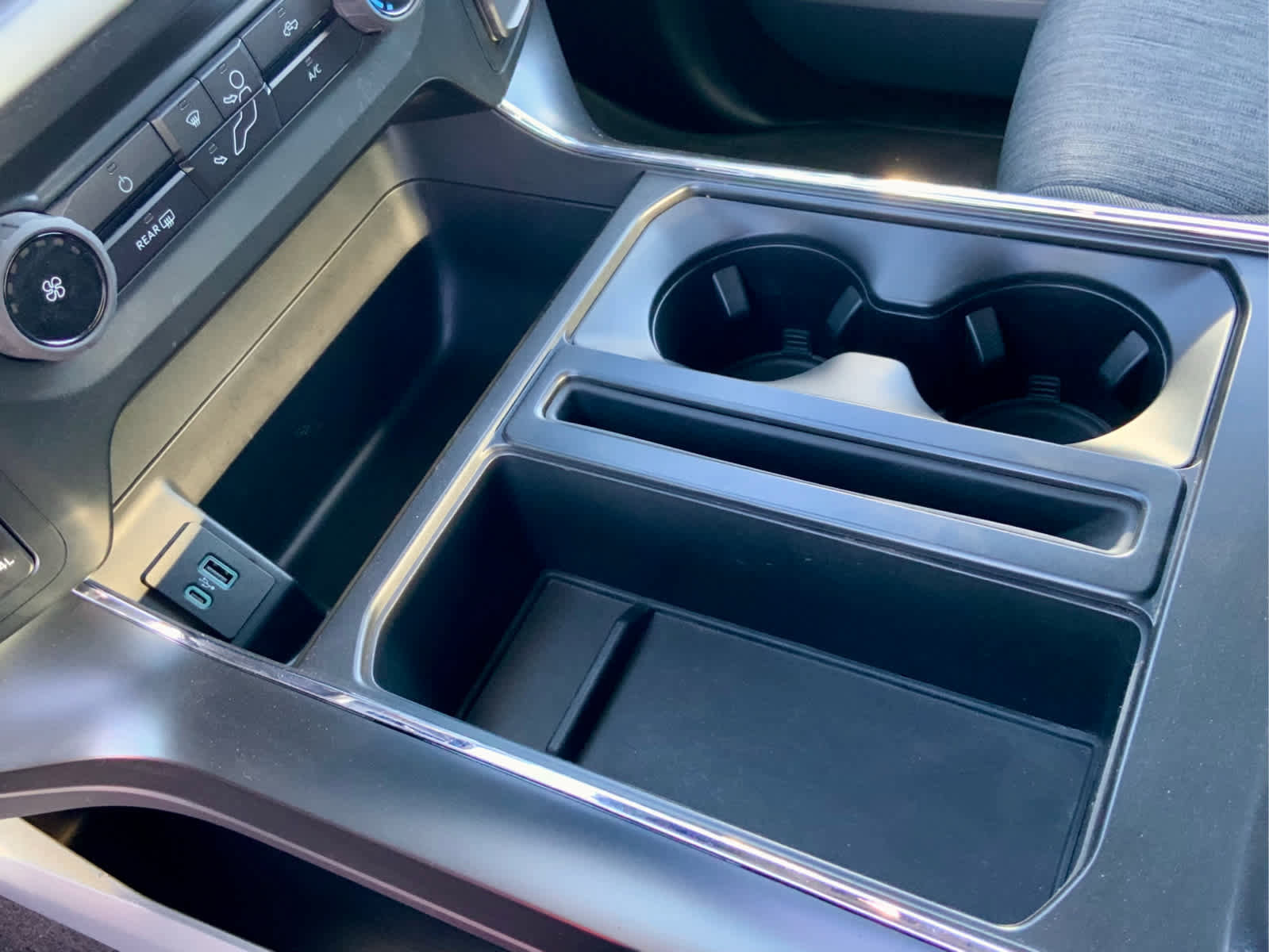 Used 2021 Ford F150 XL w/ Trailer Tow Package image 44