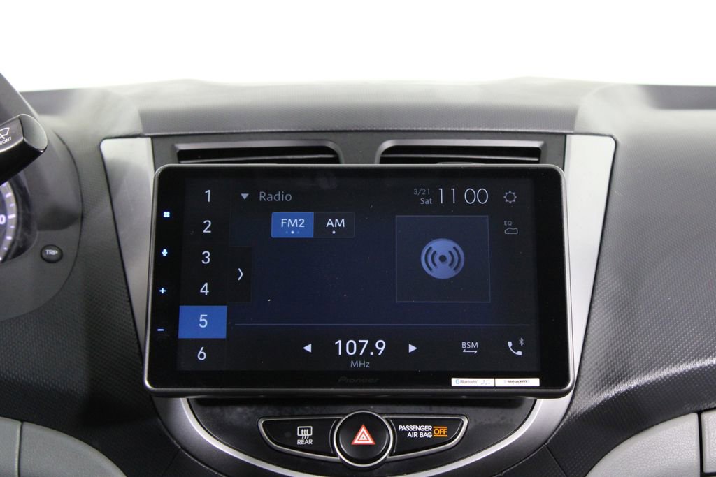 Used 2016 Hyundai Accent SE image 8