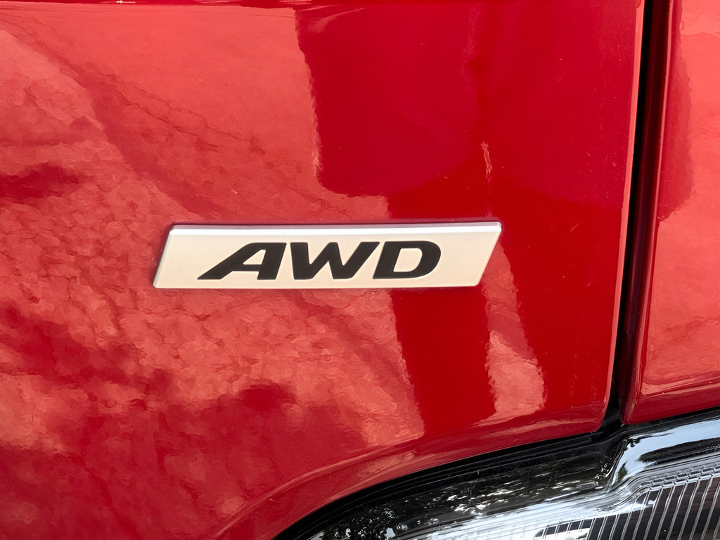 Used 2023 Hyundai Kona SE w/ Cargo Package AWD/4WD image 10